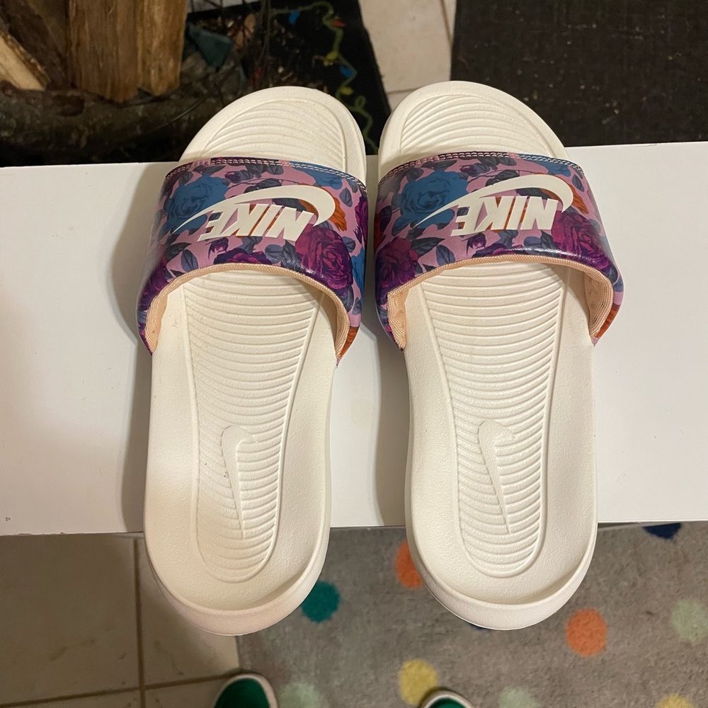 Nike Multicolor Floral Slides